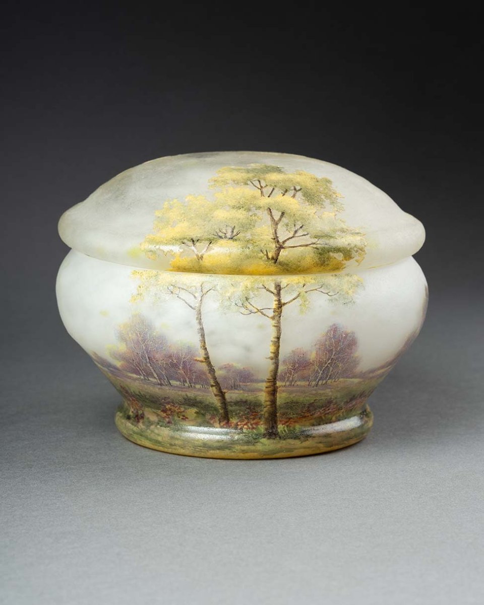 Daum Jewelry Box In Frosted Enameled Glass – Circa 1900-photo-2