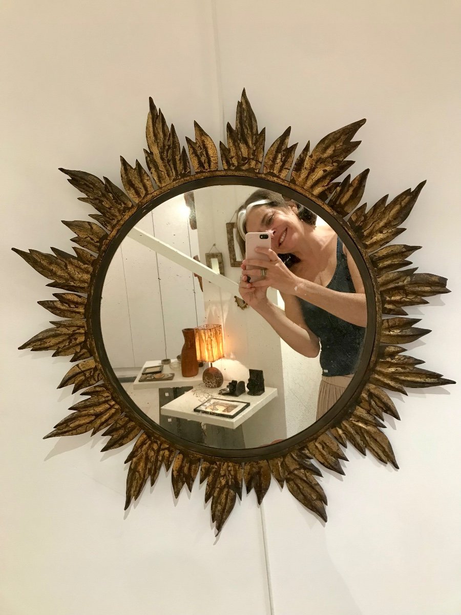 Miroir soleil à décor de feuilles dorées, vers 1950.-photo-3