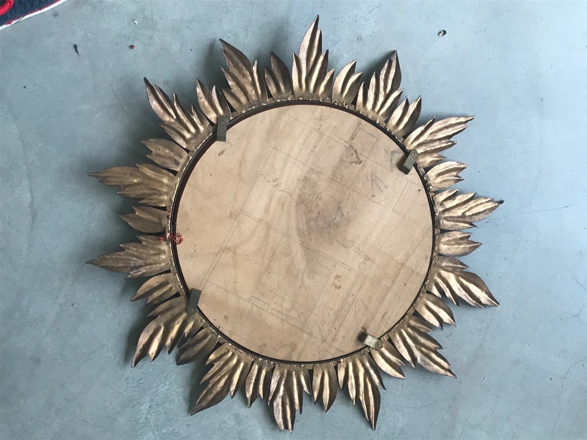 Miroir soleil à décor de feuilles dorées, vers 1950.-photo-4
