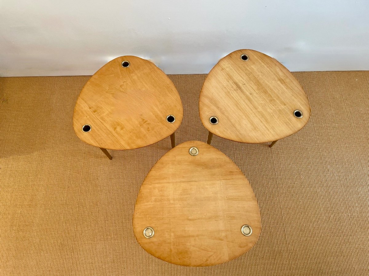Suite de 3 tables gigognes " Patroy " par Pierre Cruège pour Formes, Vers 1950.-photo-4