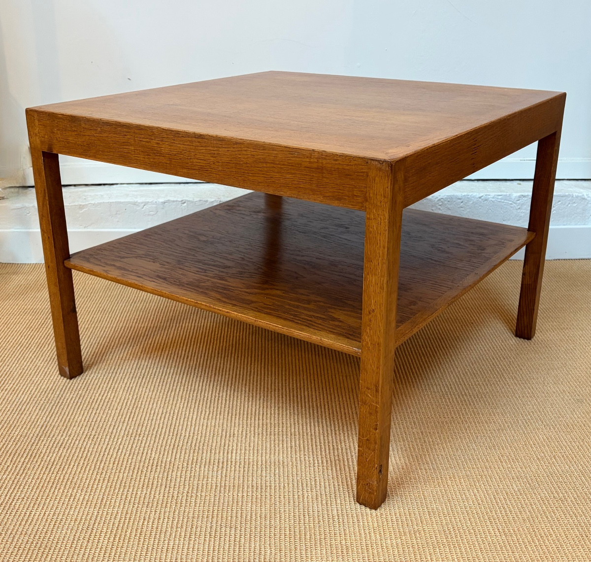 Table basse en teck par Hans J Wegner pour Andreas Tuck, Danemark, vers 1950.