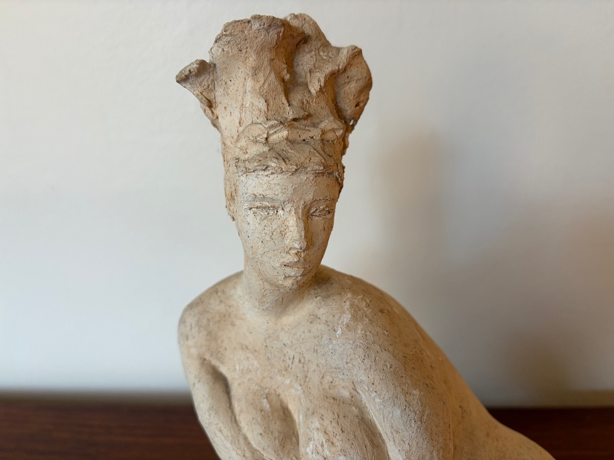 Sculpture " Femme à la coiffe " signée Quentin.-photo-3