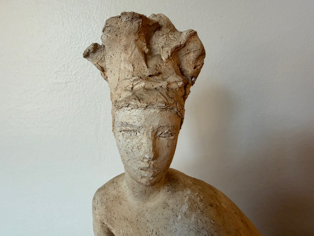 Sculpture " Femme à la coiffe " signée Quentin.-photo-4