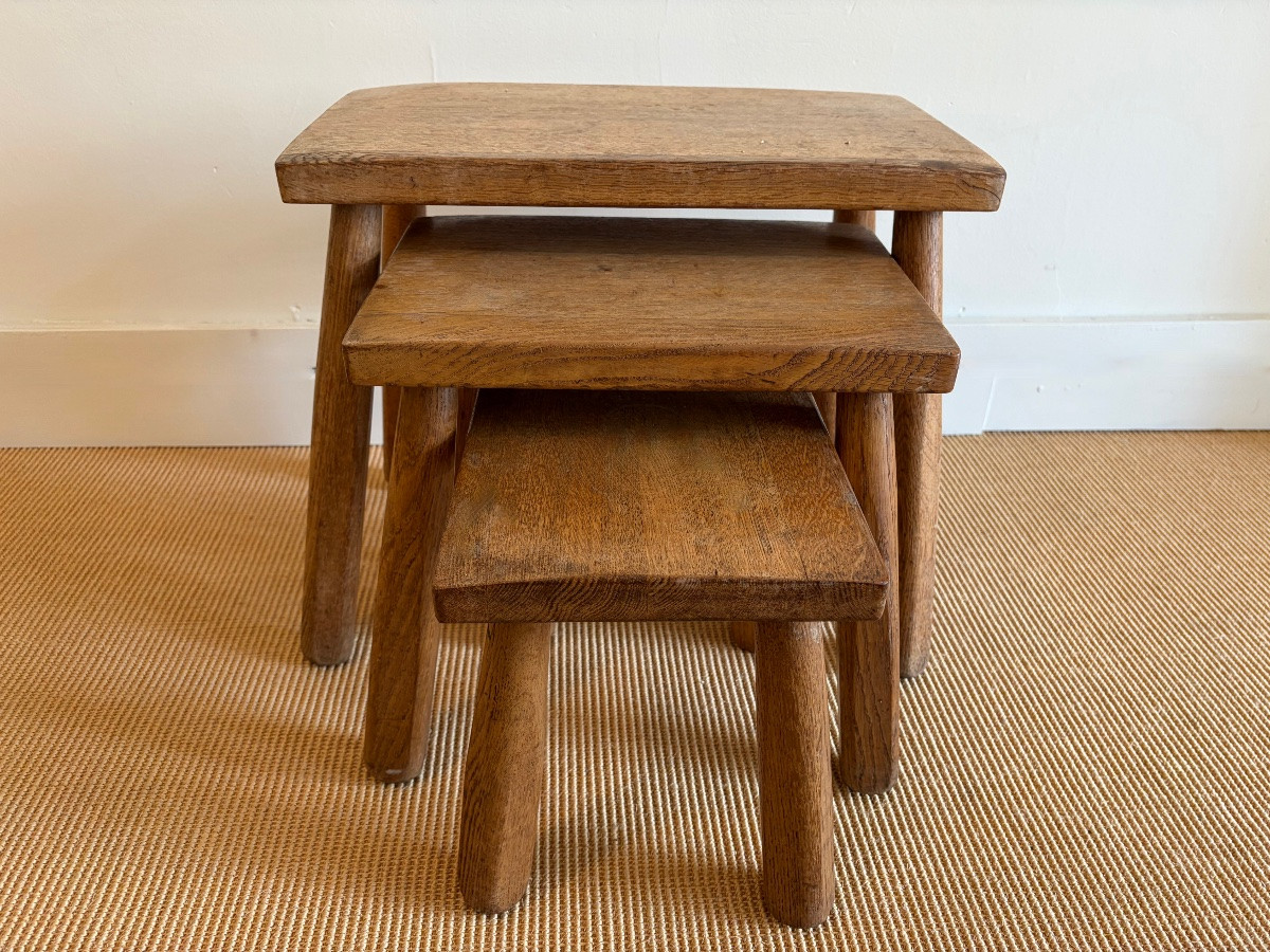 Suite Of 3 Brutalist Nesting Tables In Solid Oak, Circa 1950.-photo-3