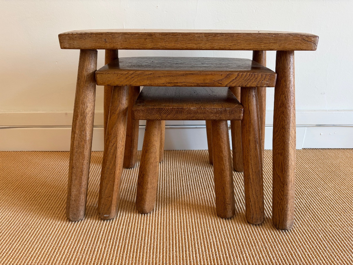 Suite Of 3 Brutalist Nesting Tables In Solid Oak, Circa 1950.-photo-3
