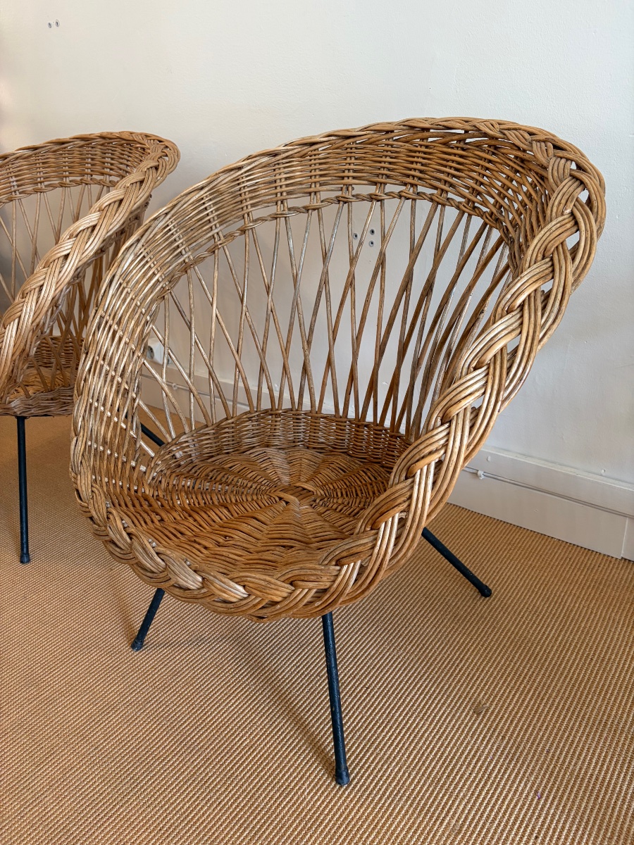 Pair Of Rattan Armchairs And Table, Circa 1970.-photo-3