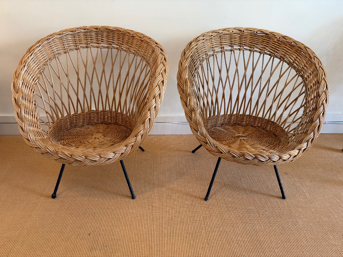 Pair Of Rattan Armchairs And Table, Circa 1970.-photo-4