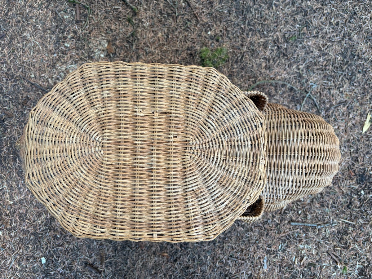 Rattan Elephant-shaped Side Table, Circa 1960.-photo-4