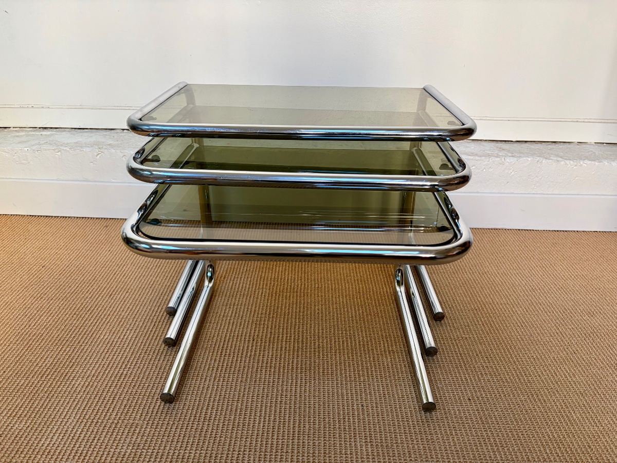 Set Of 3 Chrome Nesting Tables From The 1980s.-photo-2