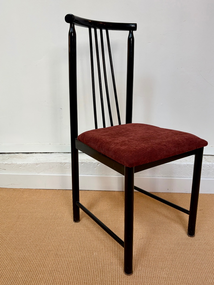 Set Of 4 Black-lacquered Wooden Dining Chairs, Circa 1980.-photo-3