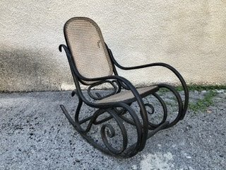  Thonet Rocking Chair