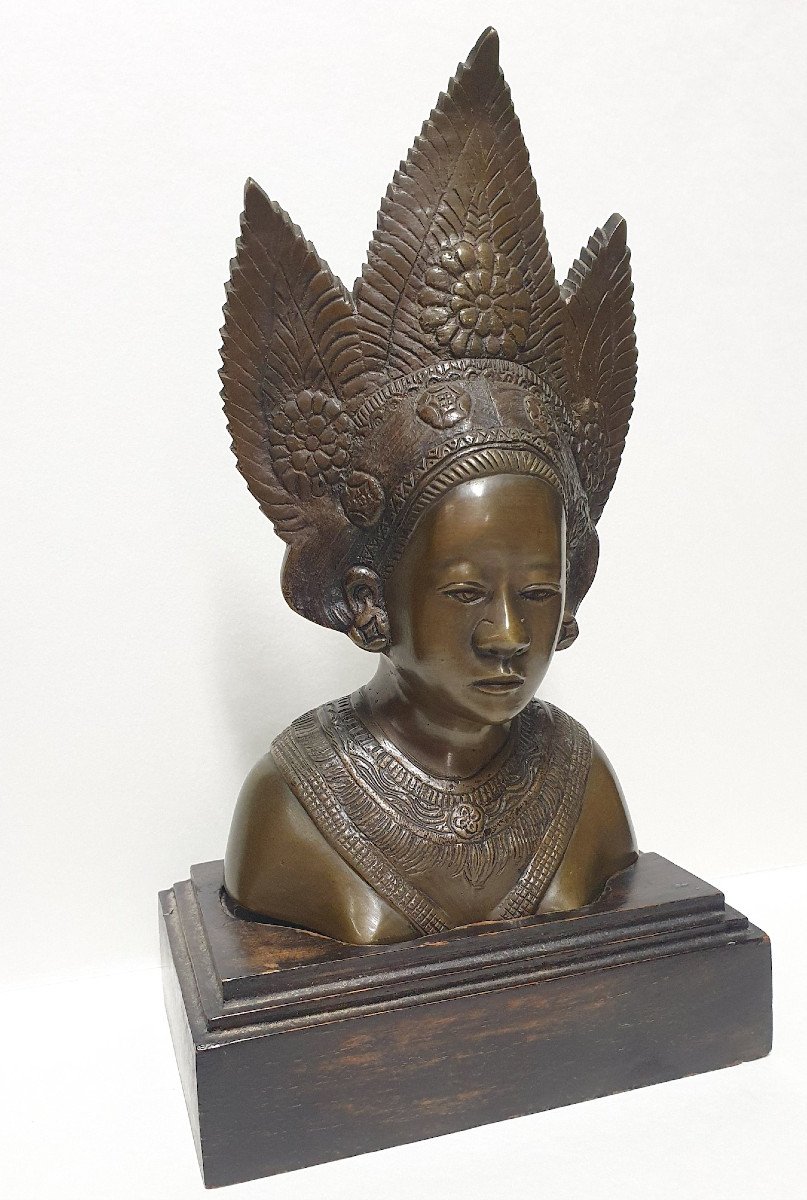 Bronze Dancer Head, Probably Hanoi School Around 1950.