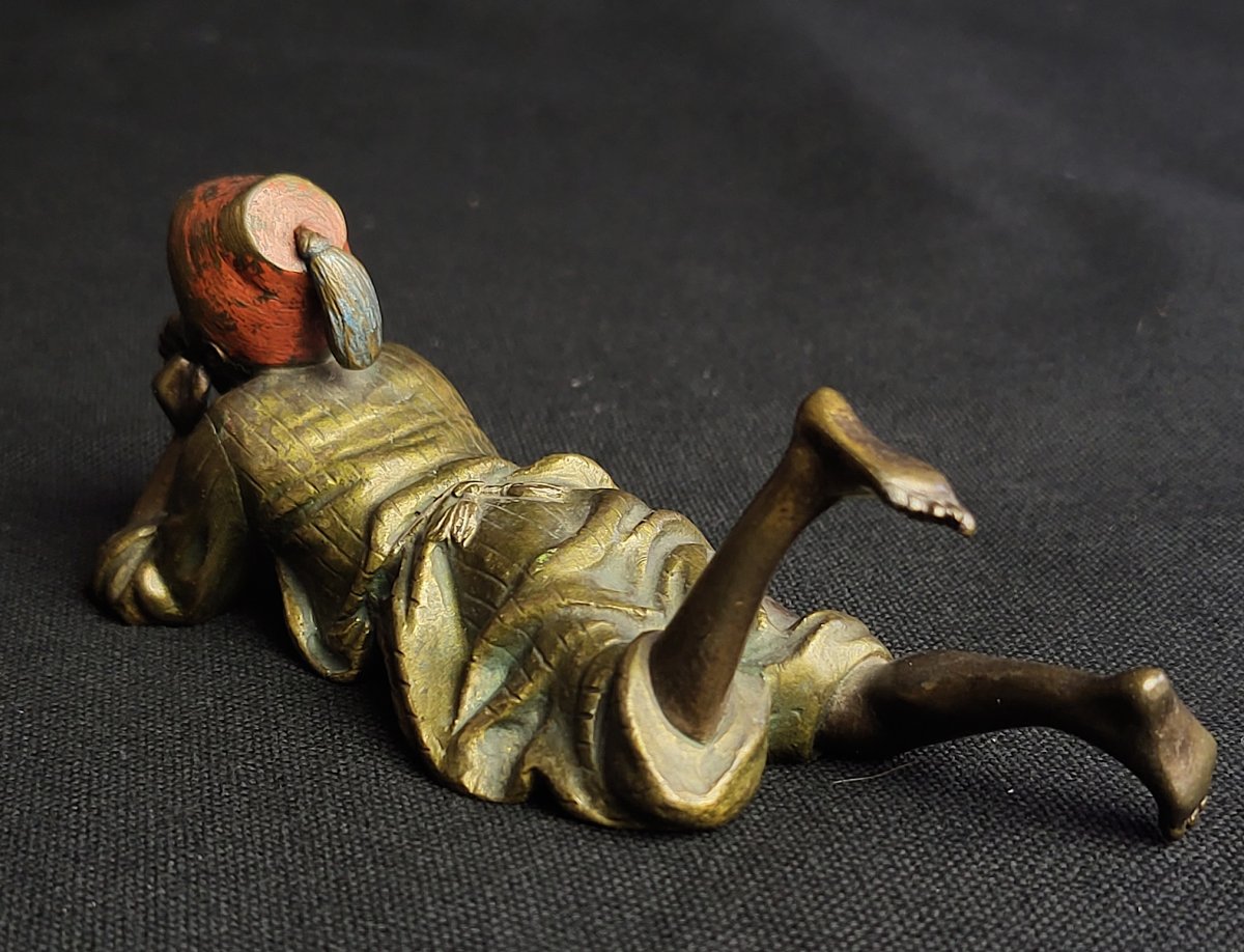Franz Xavier Bergmann, bronze de vienne orientaliste polychrome, jeune garçon allongé.-photo-3
