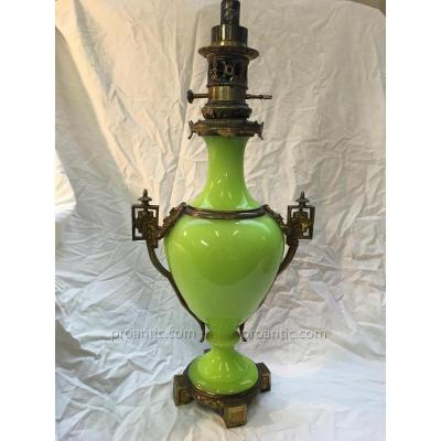 Paire Lampes Opaline verte 19ème 