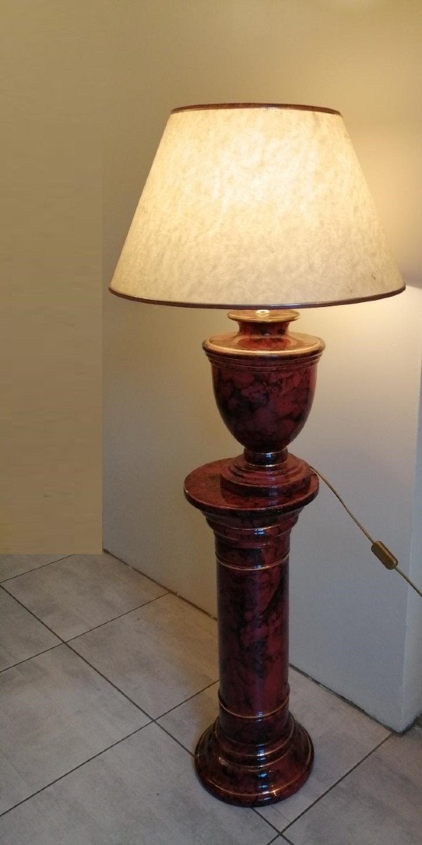 Large Living Room Lamp On Column-photo-2