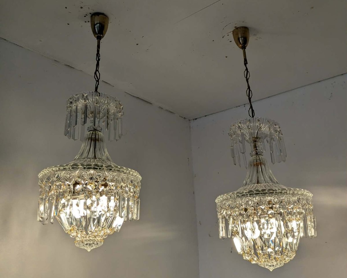 Paire de lustres attribués à BACCARAT