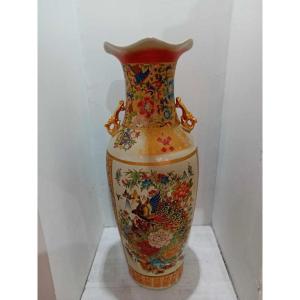 Grand Vase En Porcelaine Satsuma à Décor Chinois Tung Chi