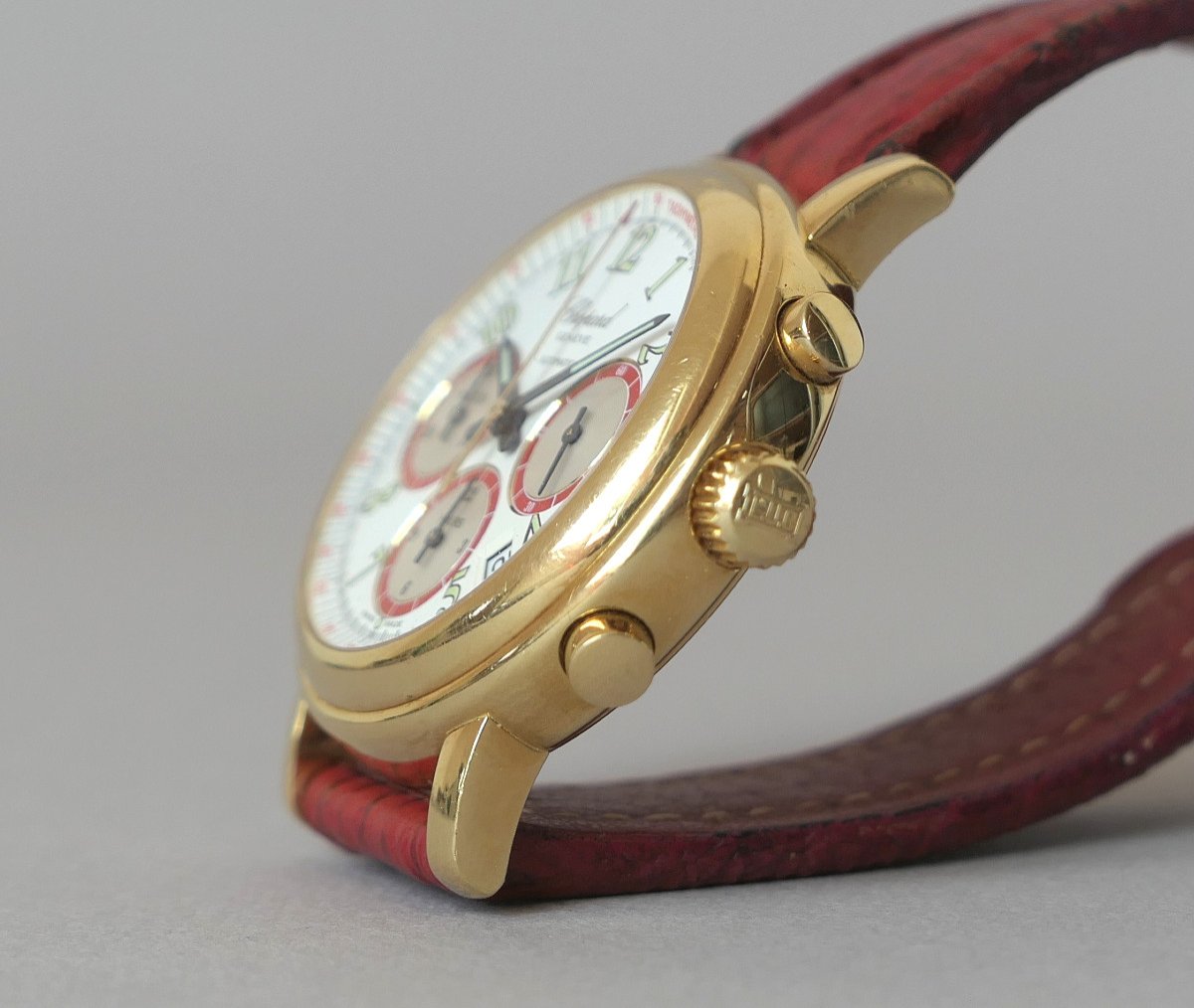 Chopard Chronographe Mille Miglia _ Or 18 Carats _ Série Limitée à 100 Exemplaires-photo-4