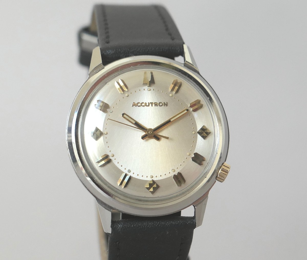 Bulova Accutron M7 (1967)-photo-2