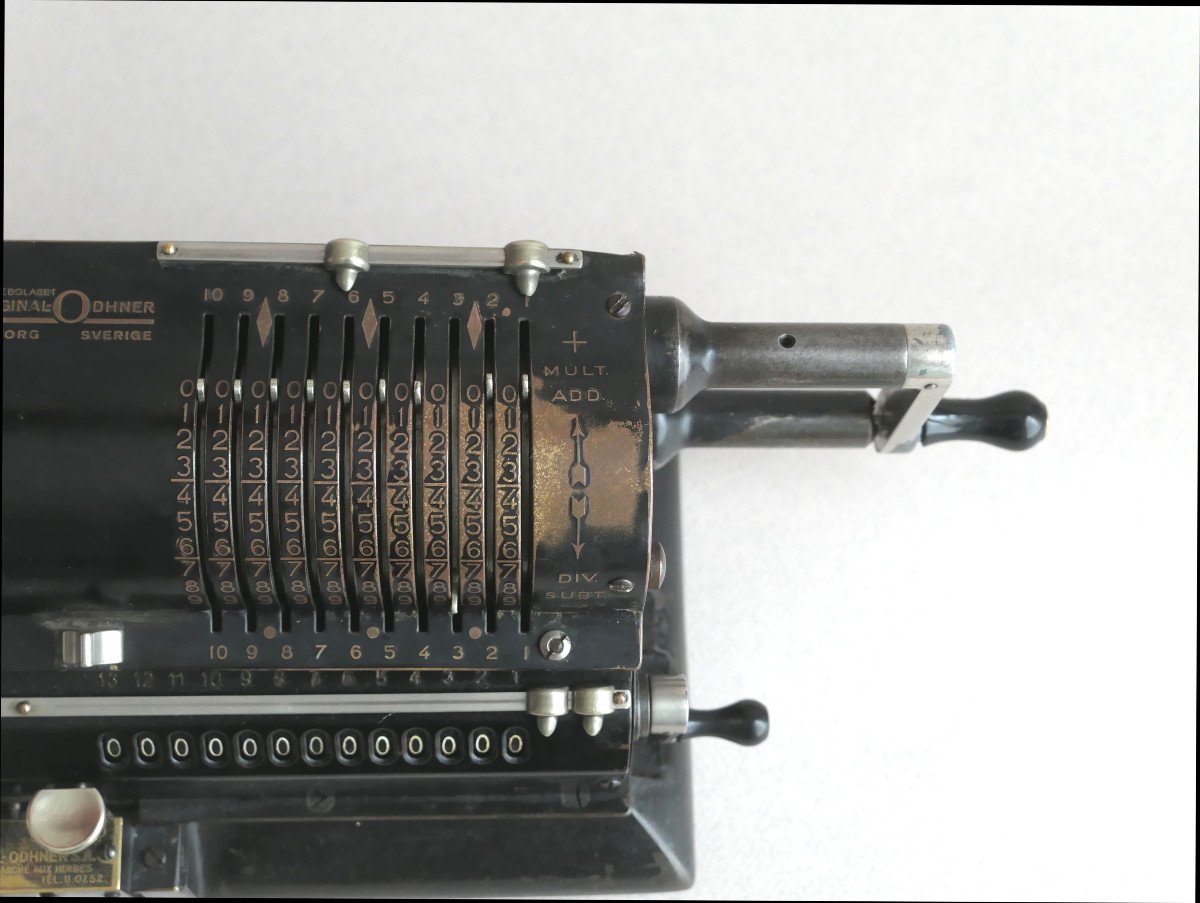 Calculatrice Mécanique Ohdner-photo-4