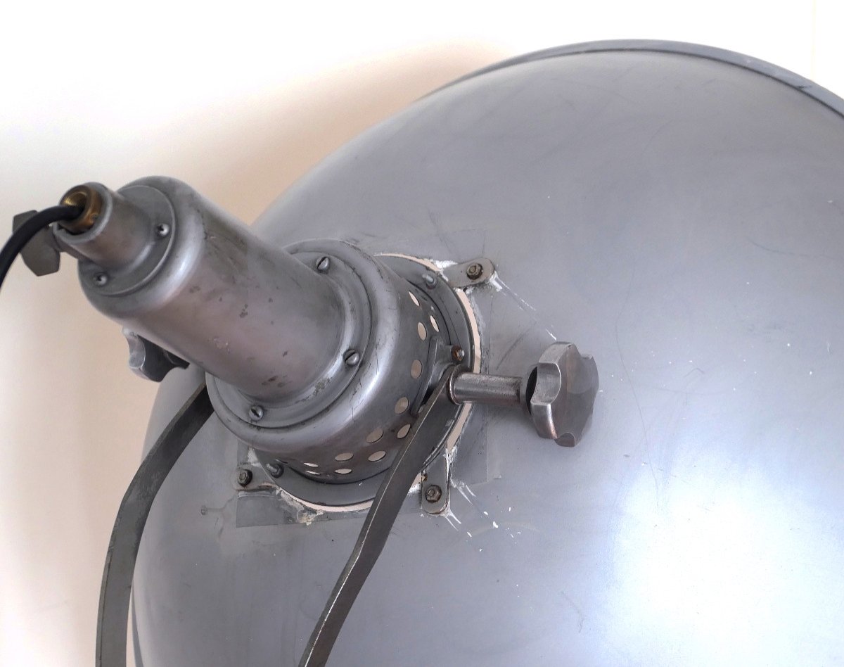 Industrial Lamp (cinema Lighting)-photo-3