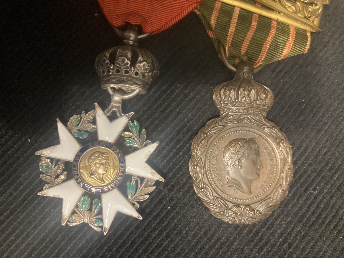 Barrette des Vieux  débris de l’Armée Impériale . Légion d’Honneur 3e type (1806-1808) .Premier-photo-3