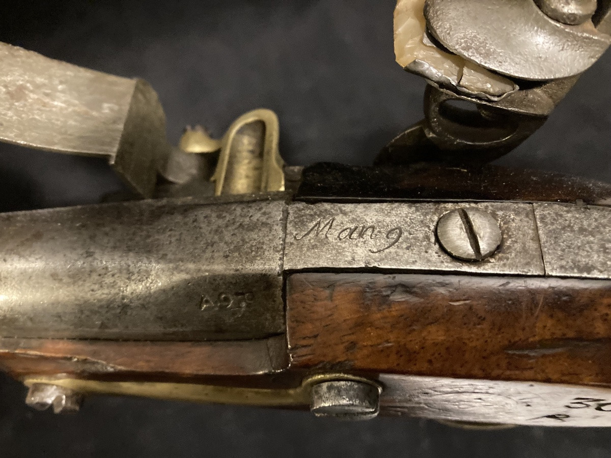 Pistolet de cavalerie, modèle An IX . de Charleville . Consulat.-photo-2