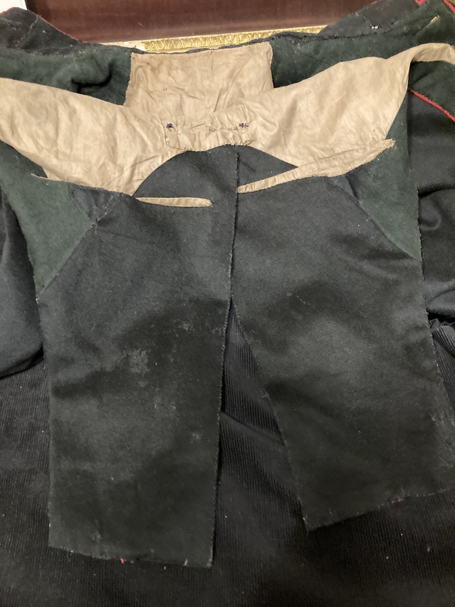 Habit veste où à la «  Kinski » d’officier du 7 éme Régiment des Chasseur à Cheval. 1er Empire.-photo-5
