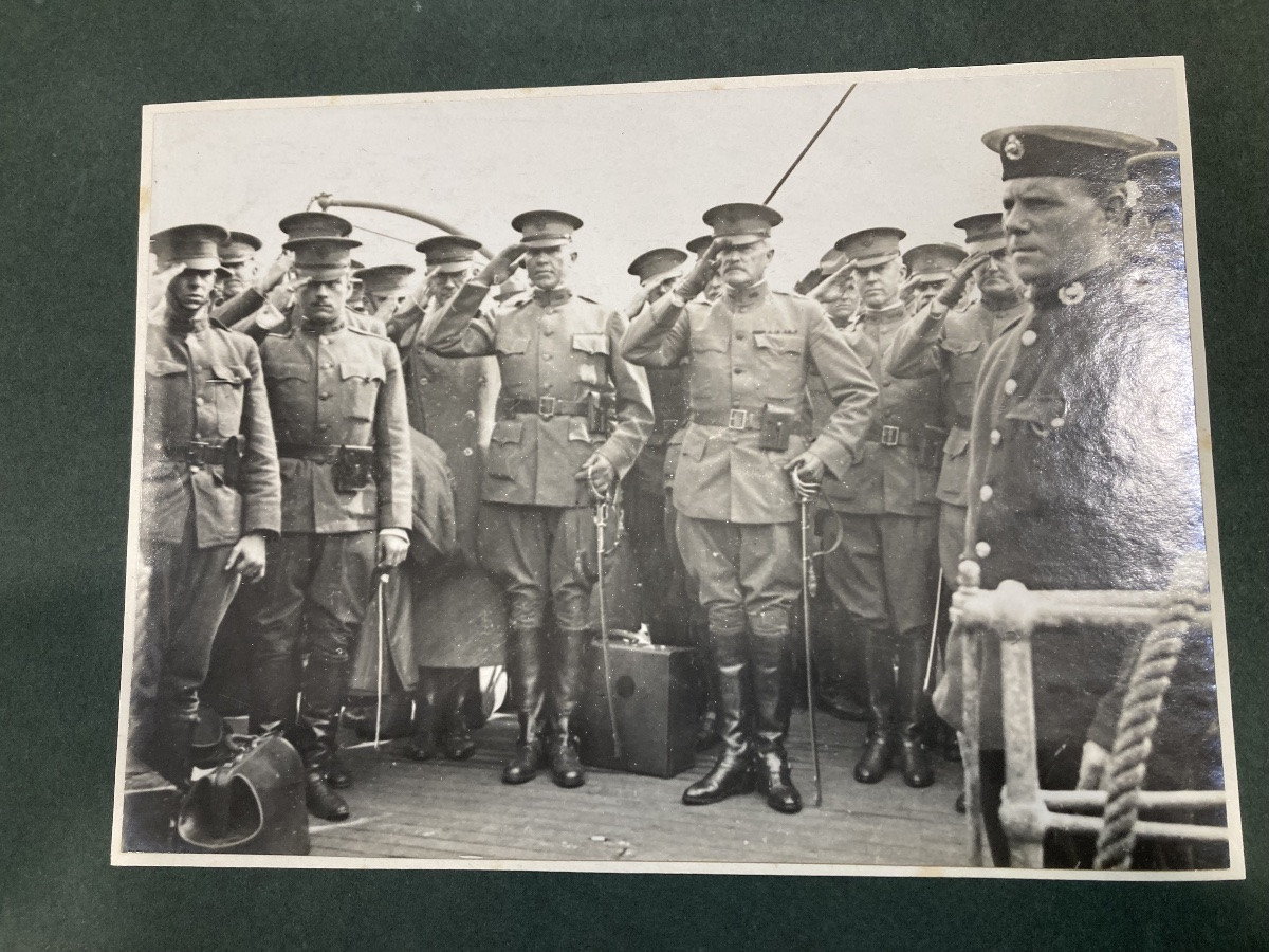 General  Pershing  Visit To France On July 4, 1917. Documents: Army Photographic Section-photo-2