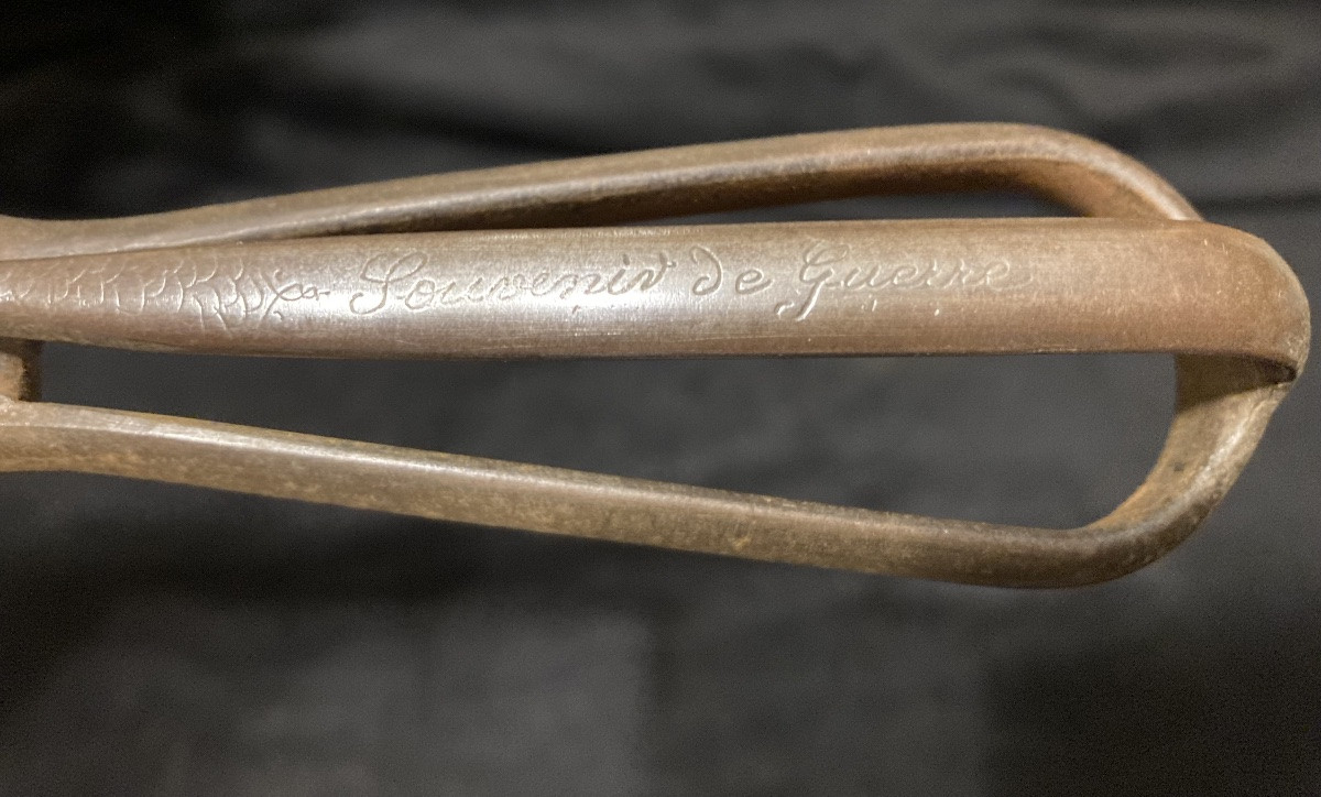 Dague Squelette Tête Serpent Gravée et signature de H.CAUX HESDIN » Nettoyeur de Tranchée 1914.-photo-4