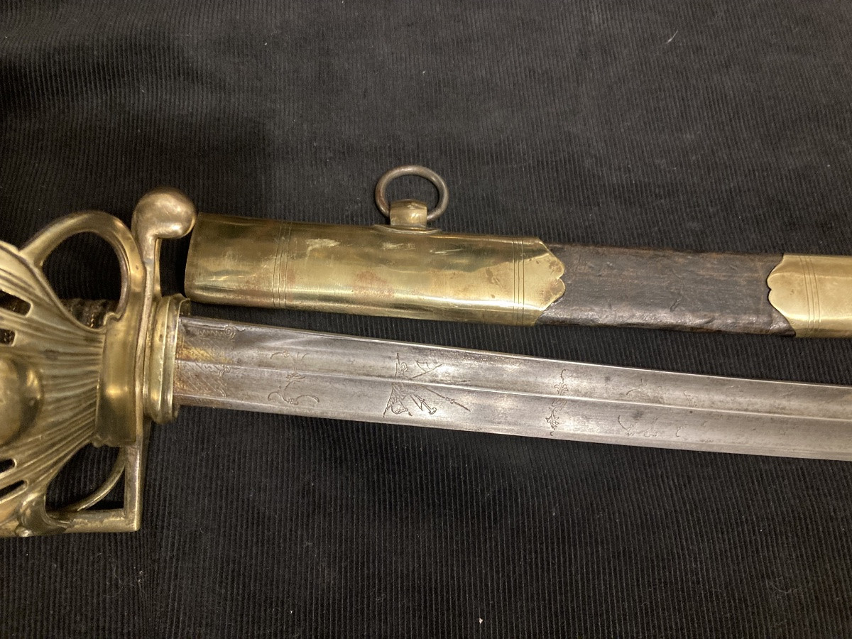 Sabre d’officier de Dragon ou Grenadier à Cheval. (Voir de la Garde Impériale ) Premier Empire.-photo-1