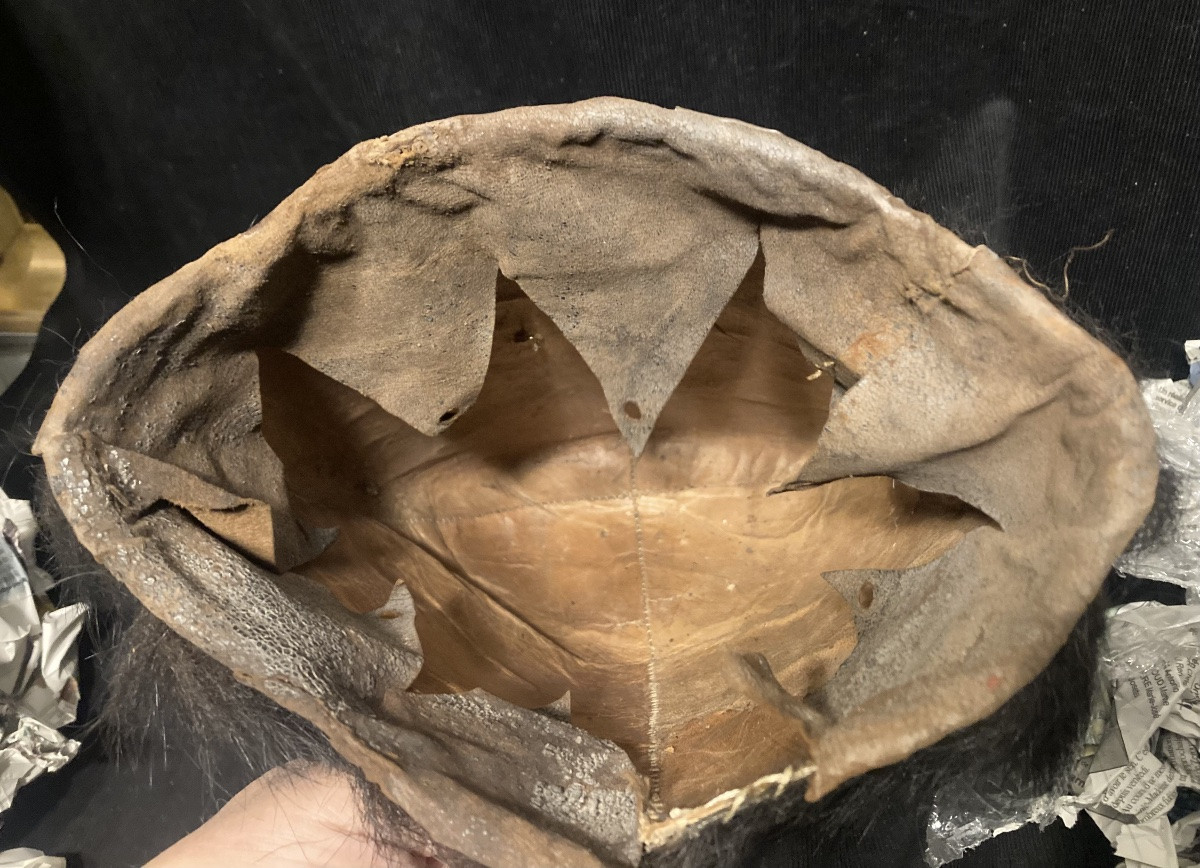 Grenadier's Bearskin Cap. French Revolution. -photo-2