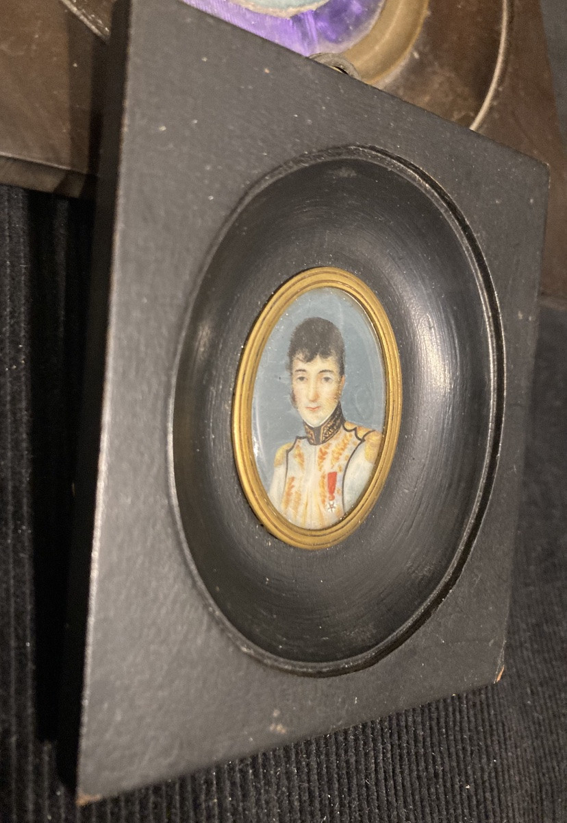 Colonel Niepce's Collection From The Revolution To The Empire. Portrait And His Saint Helena Medal.-photo-3