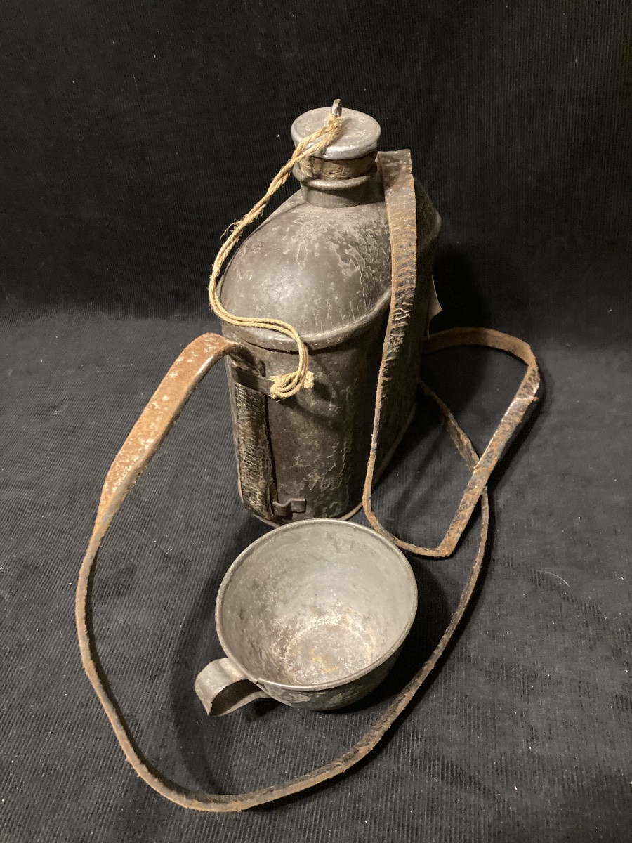 Bidon Français de Cavalerie sur étiquette « Bidon Française de Cavalerie Légére 1798 » -photo-4