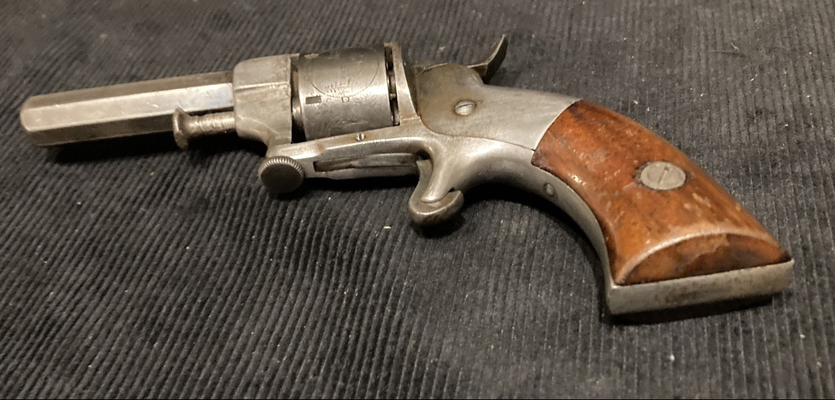 Allenx Wheeloxx .22 Short Caliber Revolver. Us. 1858. Category "d" Collector's Item
