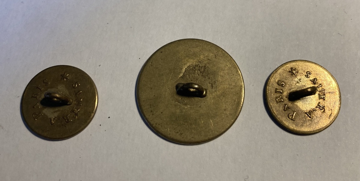 Set Of 3 Buttons "veteran Gunners Of Lille 1804-1815. First Empire. Created In 1483.-photo-1