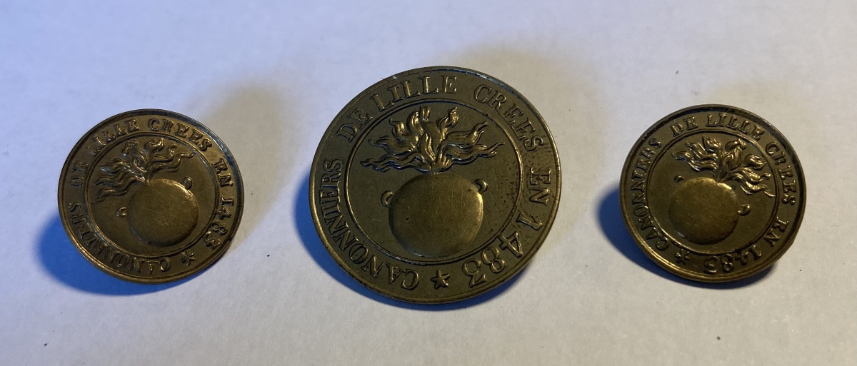 Set Of 3 Buttons "veteran Gunners Of Lille 1804-1815. First Empire. Created In 1483.