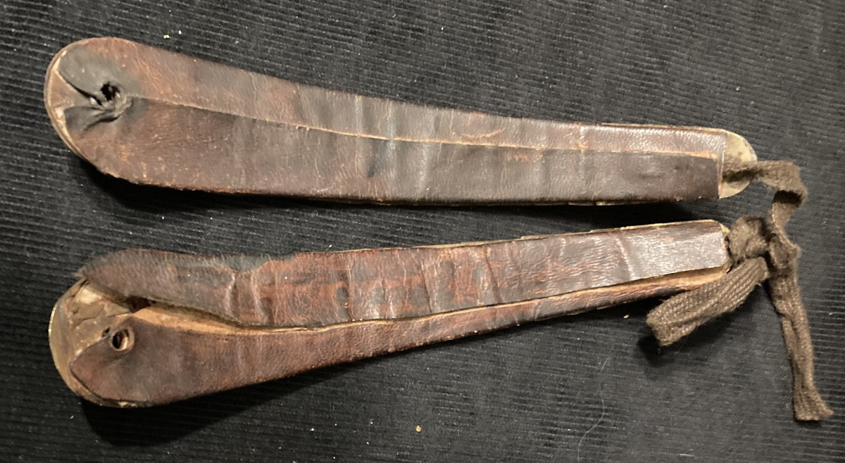 Paire de jugulaires de shako « COPIE ANCIENNE »-photo-4