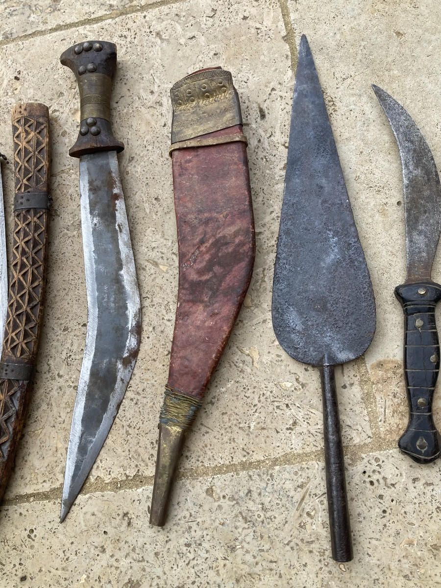 Ensemble de poignards de l’Afrique du Nord du XIXéme et XXéme .-photo-3