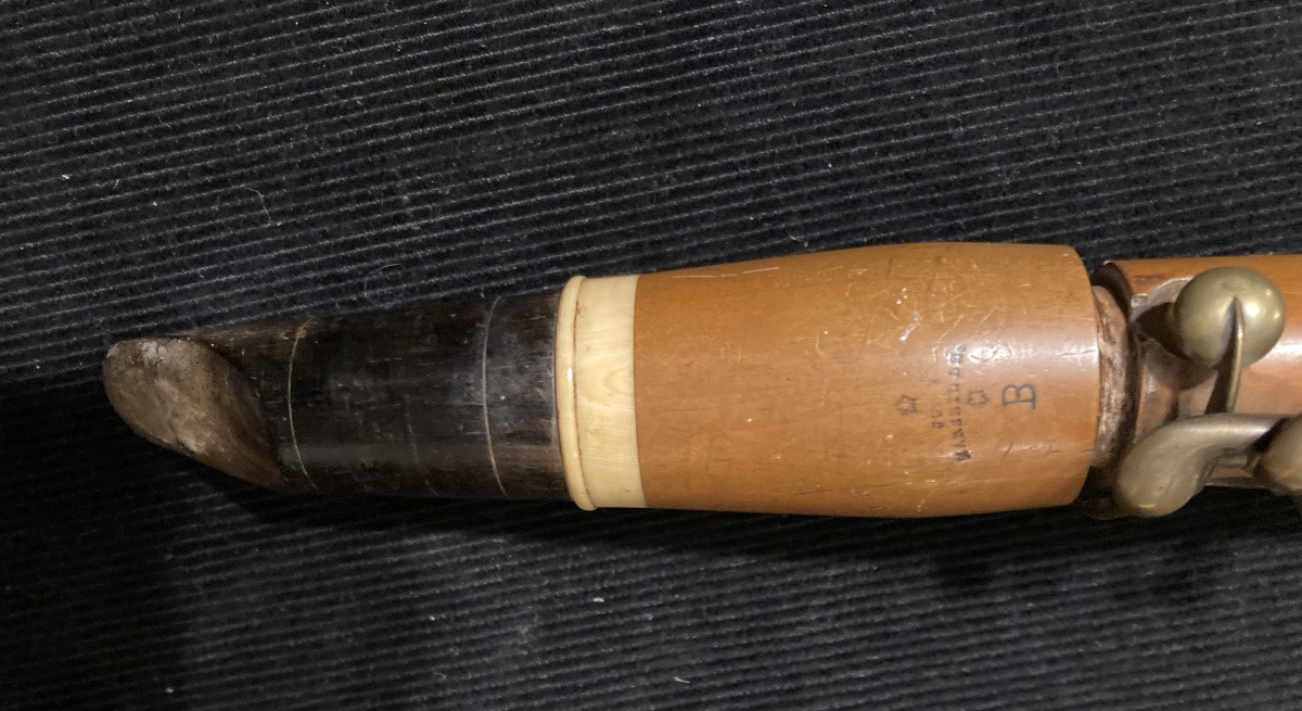 CLARINETTE MILITAIRE du modèle à treize clefs , fabriquée « JUNG » Marseille (1812). 1er Empire-photo-3