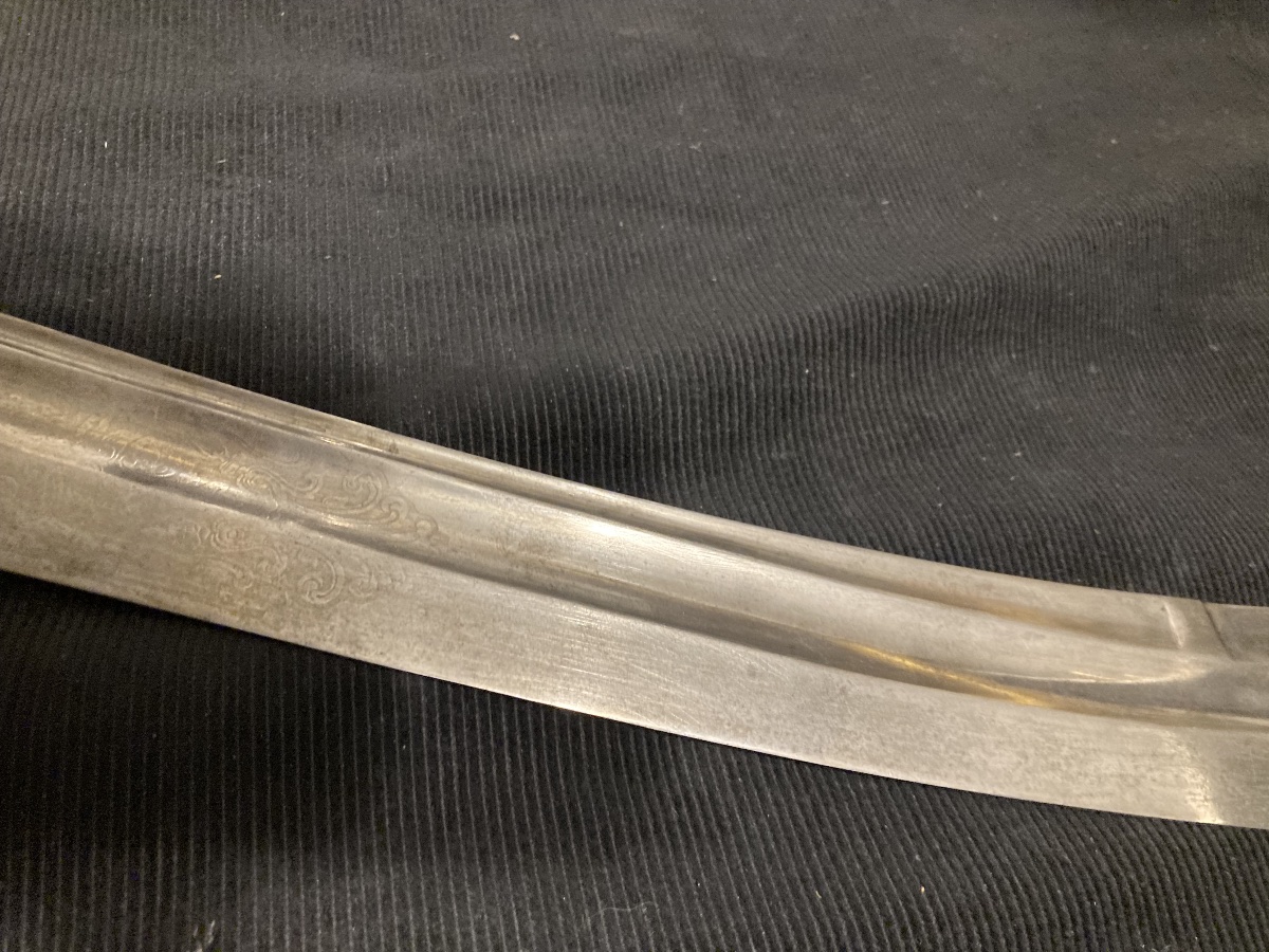 Eastern Style Sabre . Bronze And Steel Mount-photo-3