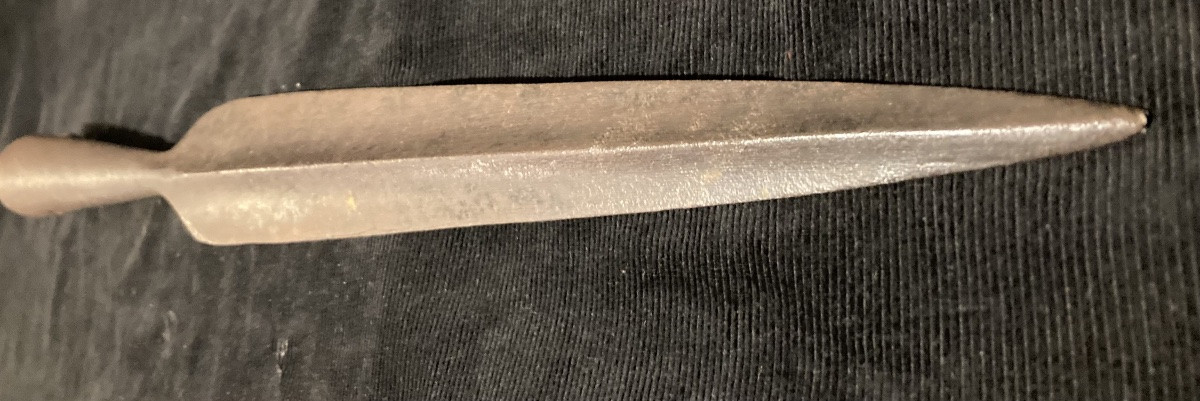 Picke Iron . Revolution . France .-photo-2