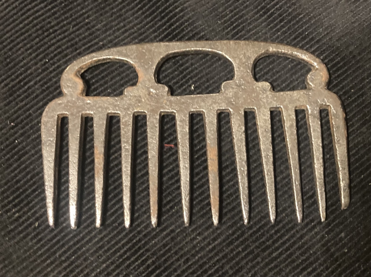 Horse Mane Comb . Cavalry. De Dragon Ou De Cuirassier . First Empire.