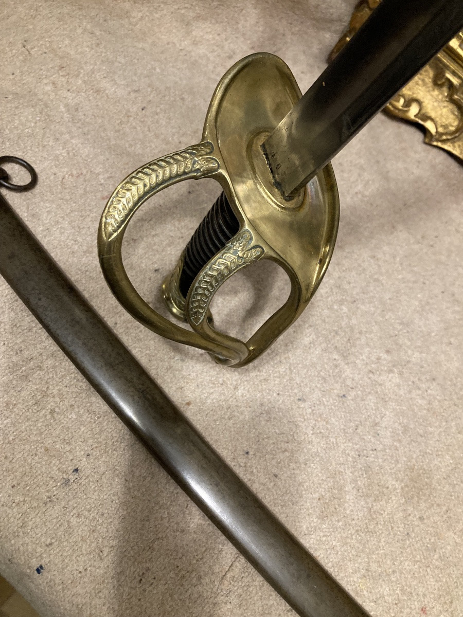 Sabre d’Officier de Cavalerie Légére, modèle 1822 modifié Troisième République .-photo-3