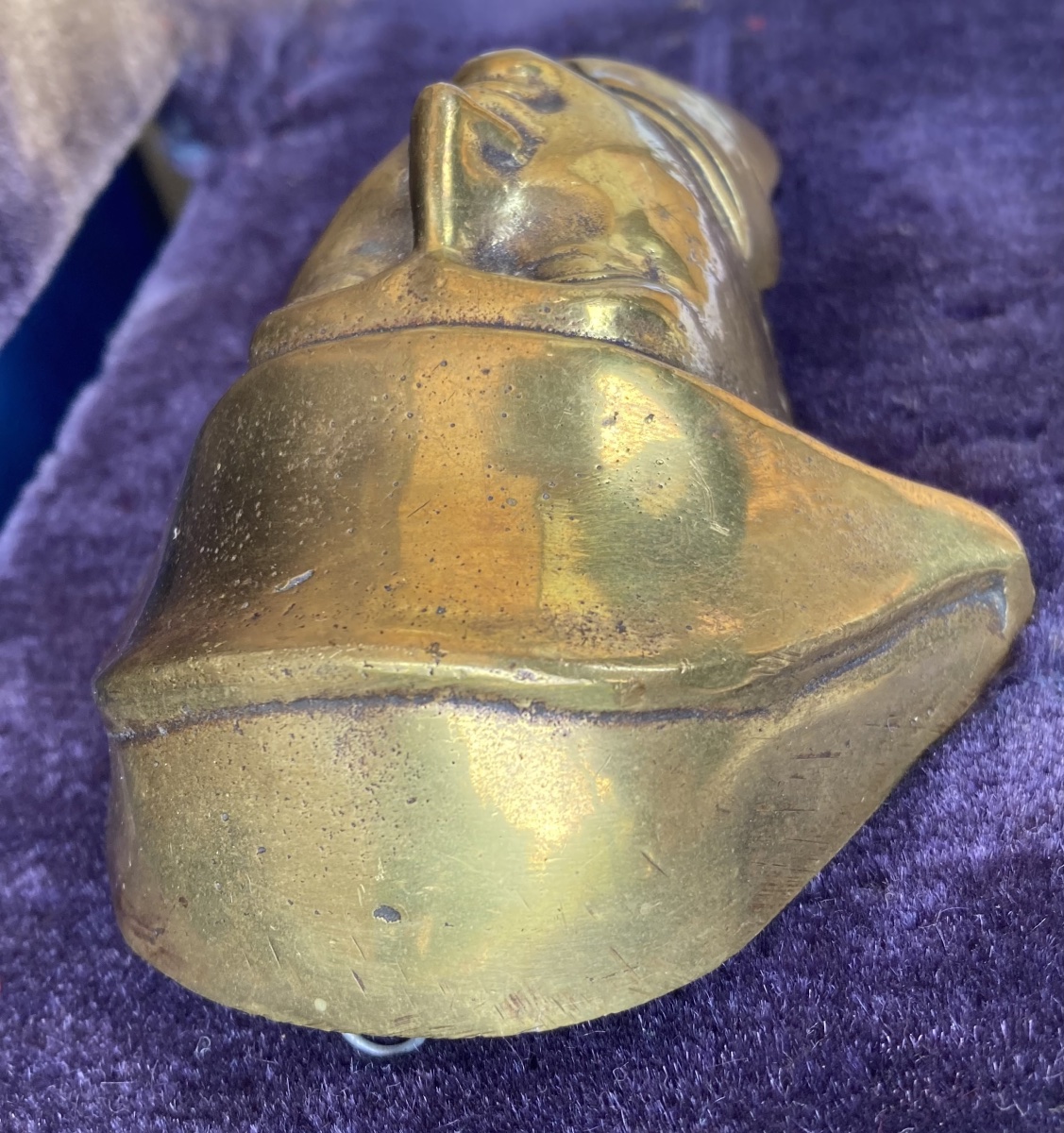 Tête de Bonaparte avec son bicorne . En bronze . XIXéme France .-photo-2