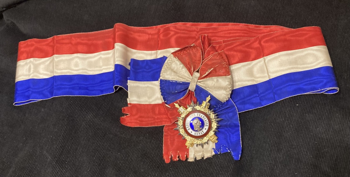 INSIGNE DE SÉNATEUR du département du LOT . Troisième République ,-photo-2