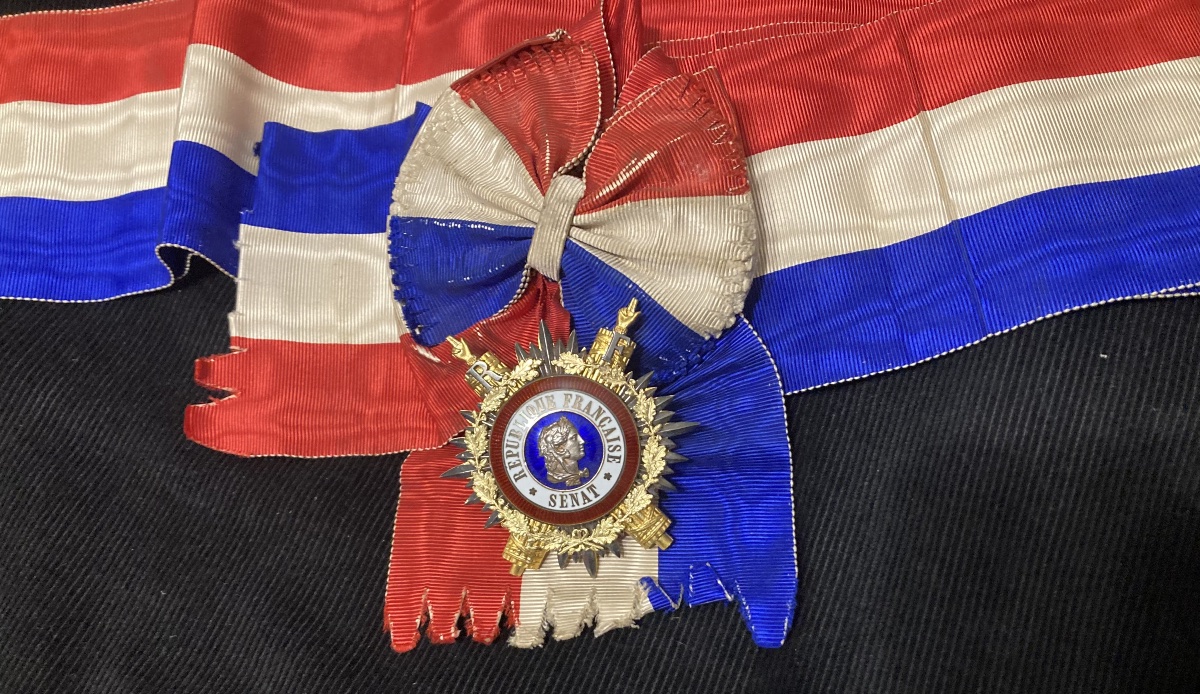 INSIGNE DE SÉNATEUR du département du LOT . Troisième République ,-photo-3