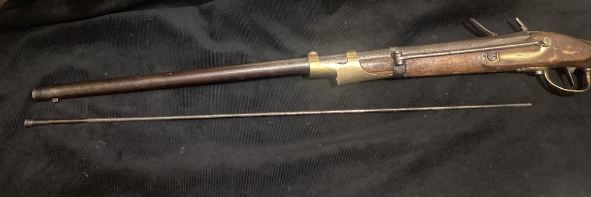 Mousqueton de Hussard, modèle 1786. Fin XVIIIe / Empire. Sorti d’une belle demeure du Sud Ouest-photo-7