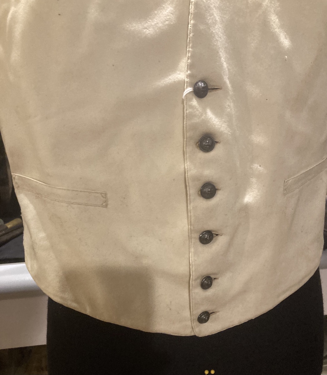 Gilet des «   ENREGISTREMENTS ET DOMAINES »Second Empire, vers 1850.-photo-2