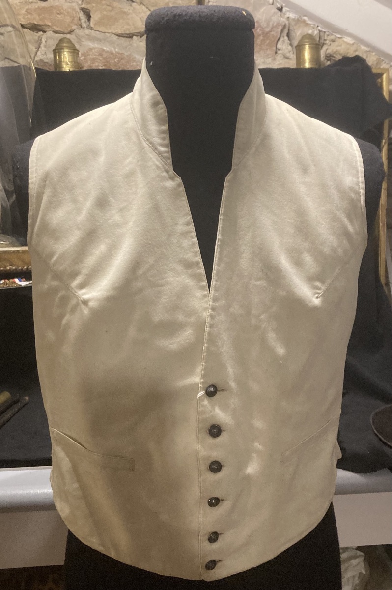 Gilet des «   ENREGISTREMENTS ET DOMAINES »Second Empire, vers 1850.